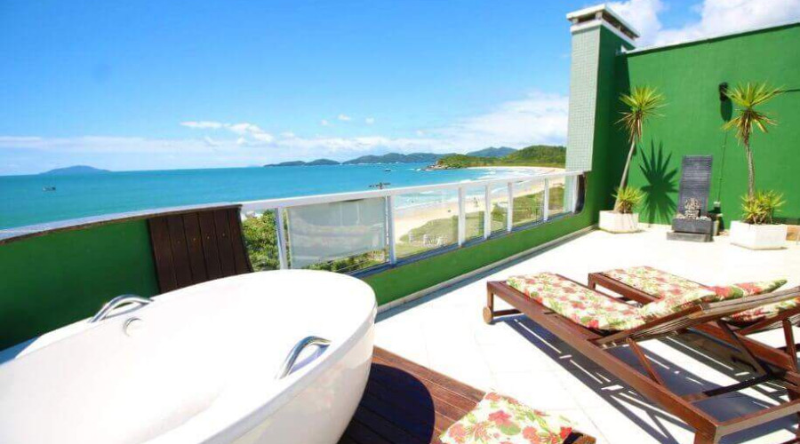 Where to stay in Bombinhas SC?