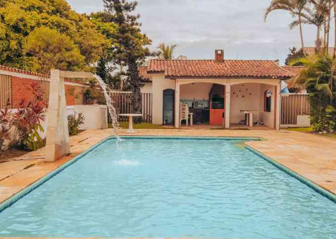 Hostel a três quadras da praia